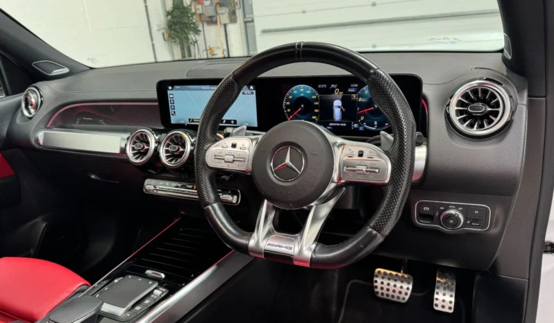 
								Mercedes-Benz GLB 2021 (21) 35 4Matic Premium Plus 5dr full									