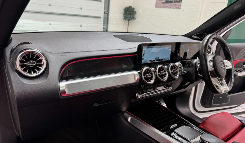 
								Mercedes-Benz GLB 2021 (21) 35 4Matic Premium Plus 5dr full									