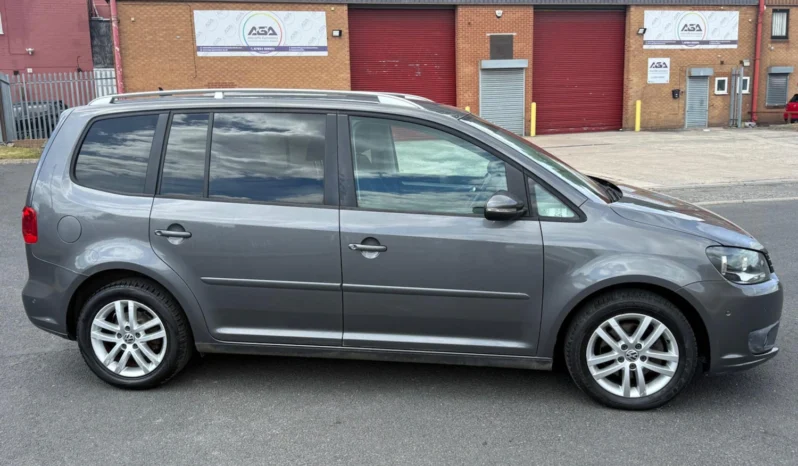 
								Volkswagen Touran 2012 (12) 1.6 TDI 105 SE 5dr full									