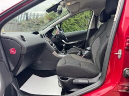 
										Peugeot 308 2013 (13) 1.6 HDi 92 Active 5dr full									