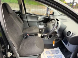 
										Peugeot 107 2011 1.0 Urban 5dr full									