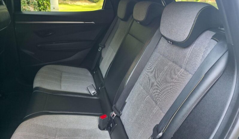 
								Renault Megane 2024 ETech comfort range 60kWh techno full									