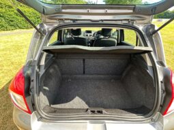 
										Renault Clio 2010 1.2 16V Dynamique TomTom 5dr full									